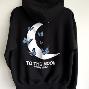 Yours truly vintage sweater 🦋 unisex